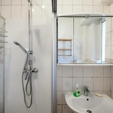 Hostel Tommis